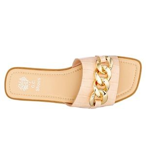BNWOB Dressy Rina Slip-on Square toe sandal. Color is exactly as pictured